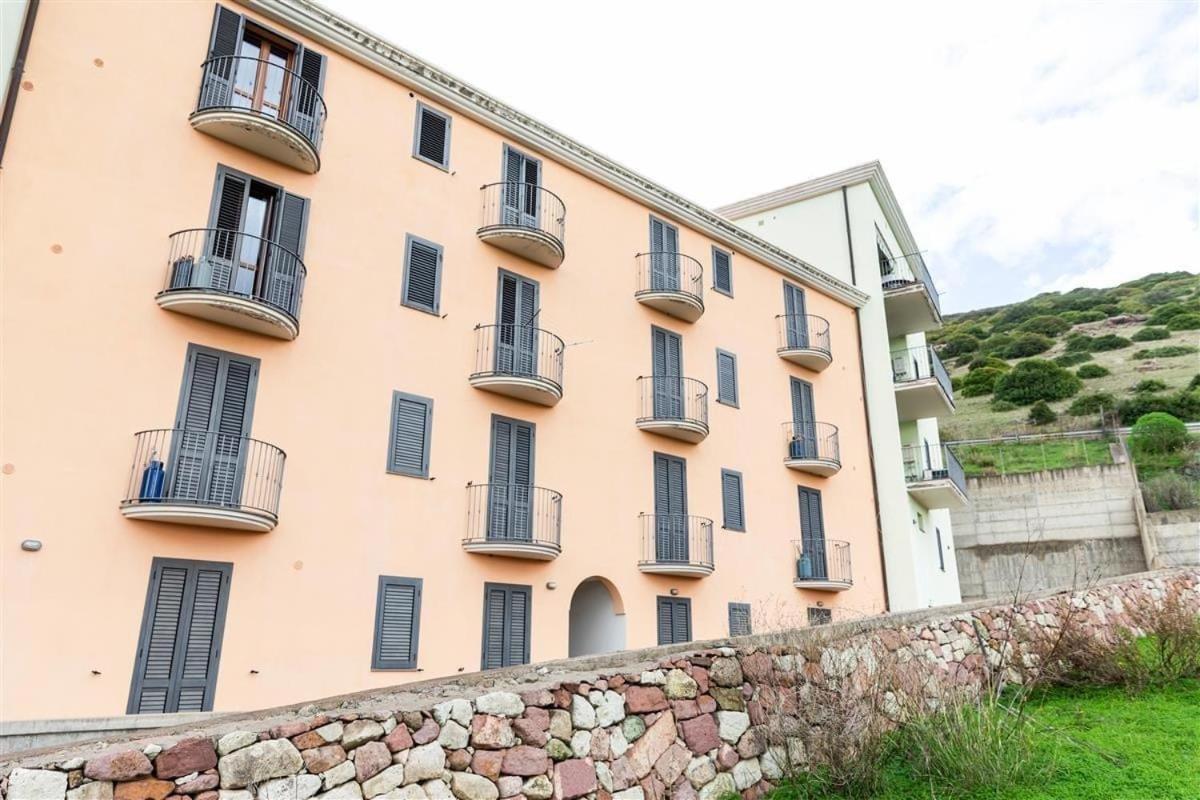 La Finestra Sul Castello Apartment Bosa Exterior photo
