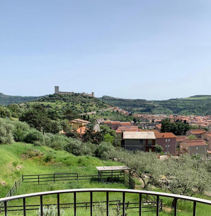 La Finestra Sul Castello Apartment Bosa Exterior photo